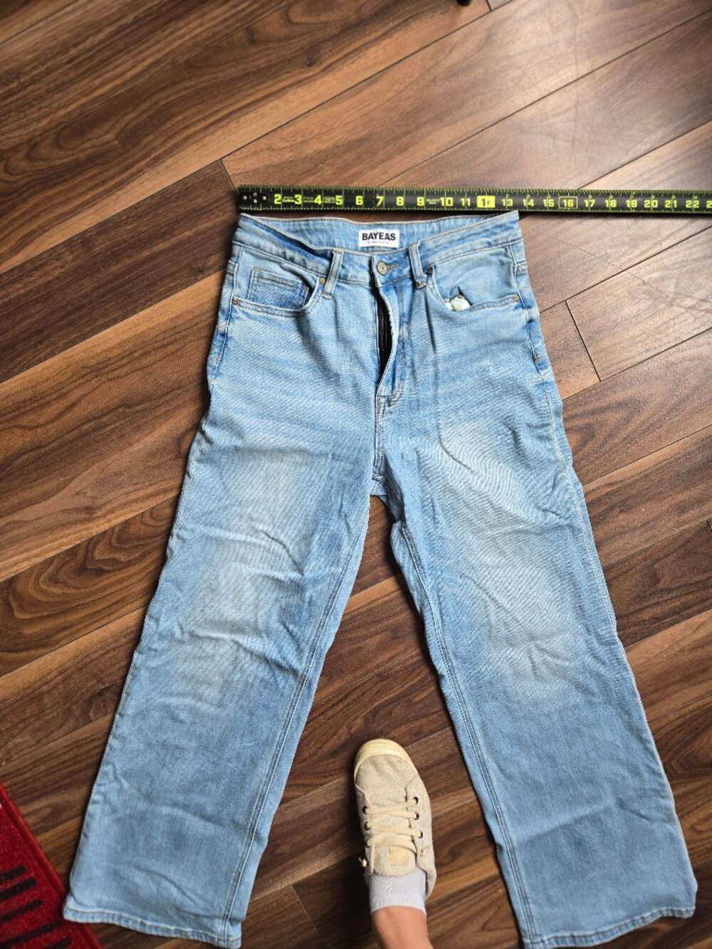 Bayeas jeans size 28